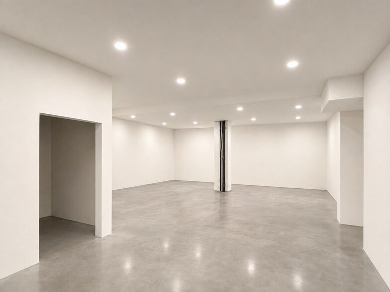 33 Driggs Ave, Brooklyn, NY à louer - Photo de l’immeuble – Image 3 sur 6