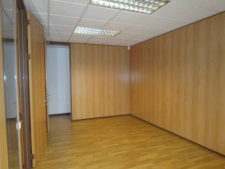 Local commercial dans Salamanca, Salamanca à louer - Photo de l’immeuble – Image 1 sur 42