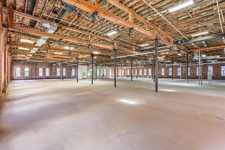 1801 Lawrence St, Denver, CO à louer - Photo de l’immeuble – Image 3 sur 8