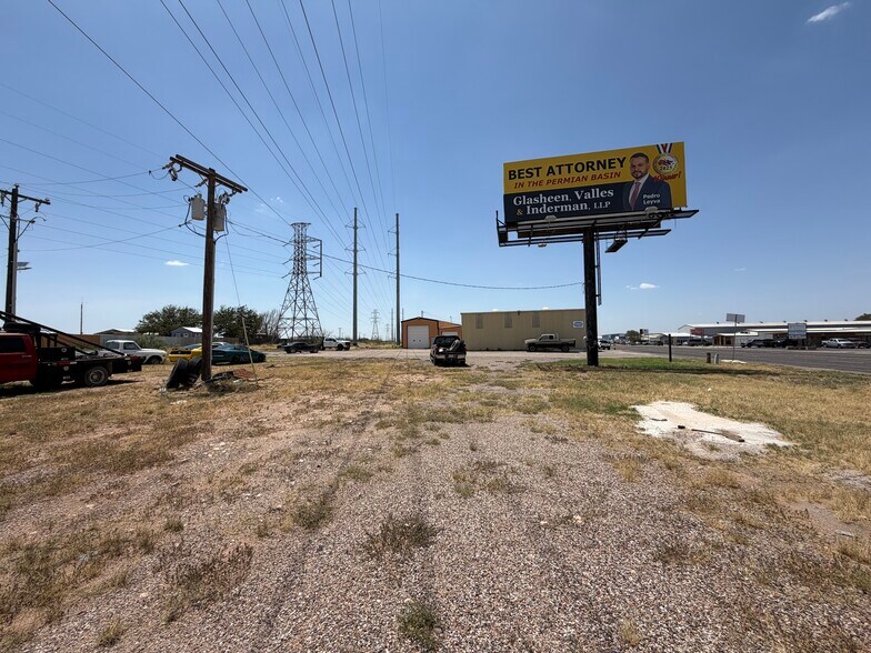 3705 Kermit Hwy, Odessa, TX à vendre - Photo de l’immeuble – Image 3 sur 12