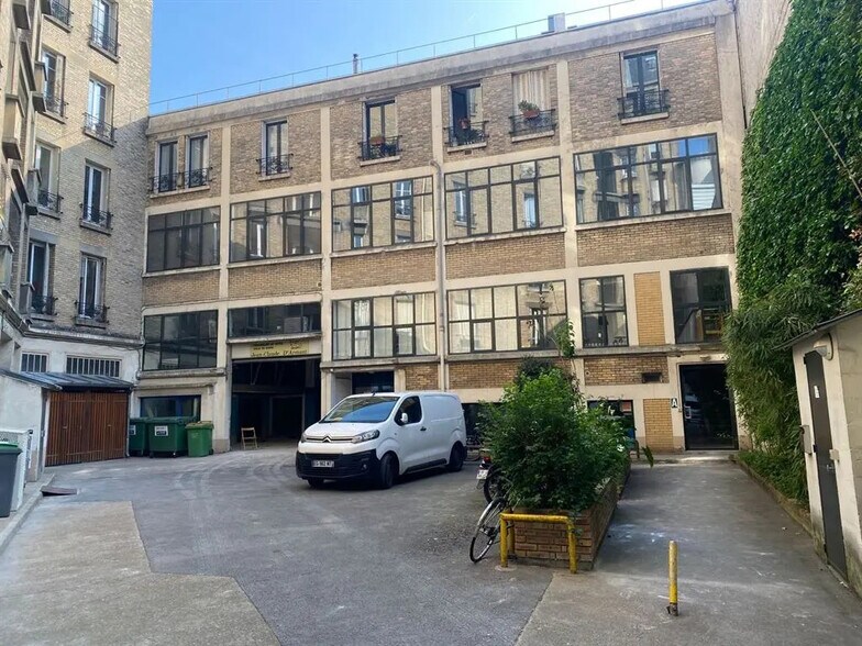 Bureau dans Paris à louer - Photo de l’immeuble – Image 1 sur 10