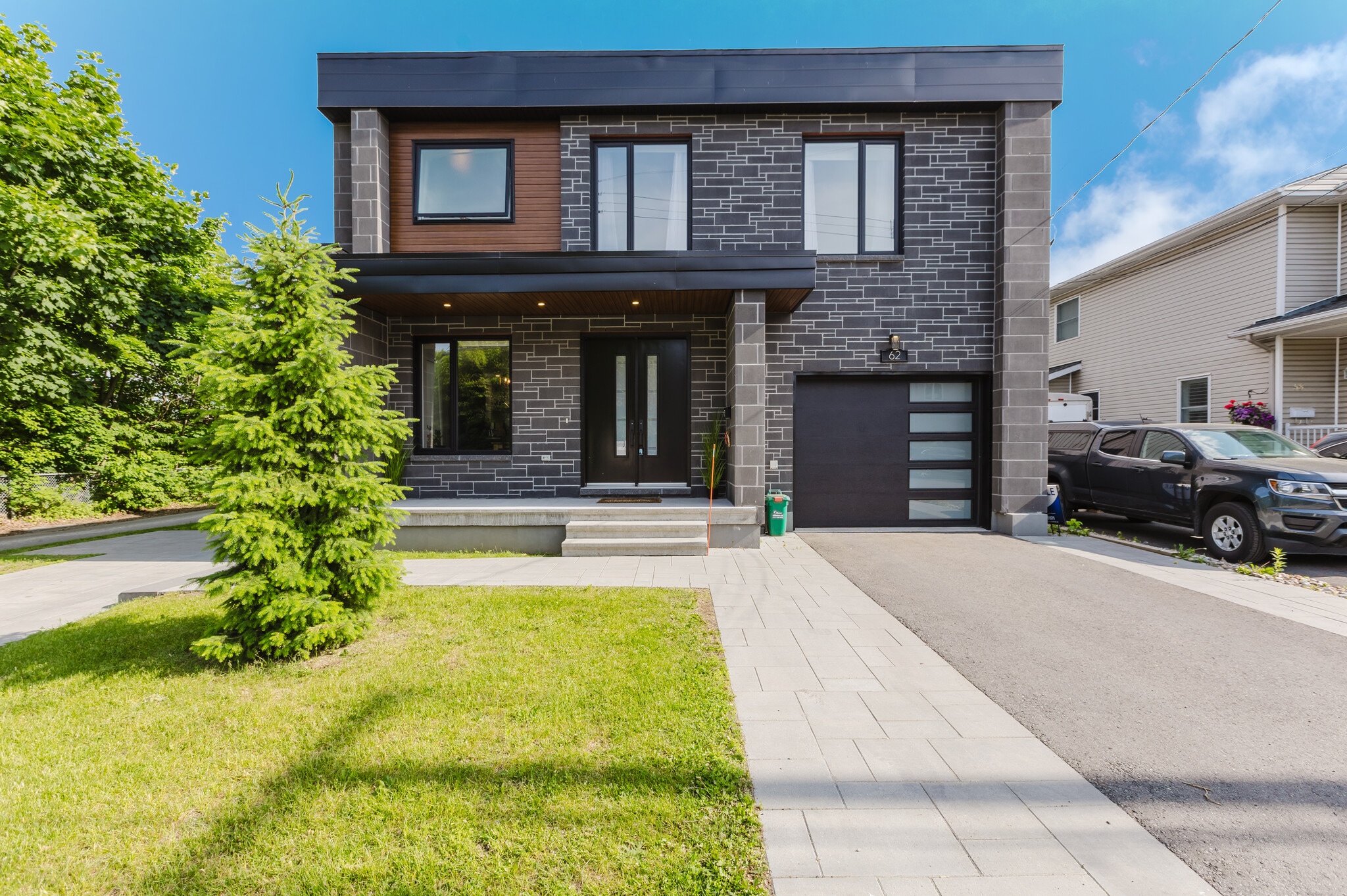 62 Columbus Av, Ottawa, ON à vendre Photo principale– Image 1 sur 16