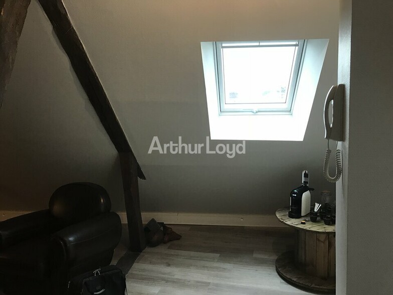 Bureau dans Epernay à louer - Photo intérieure – Image 3 sur 3