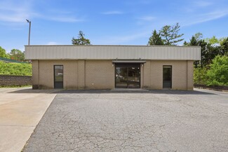 Plus de détails pour 744 Hartness Rd, Statesville, NC - Bureau à vendre
