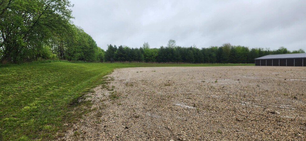 N1169 County Road V, Campbellsport, WI à vendre - Photo de l’immeuble – Image 3 sur 10