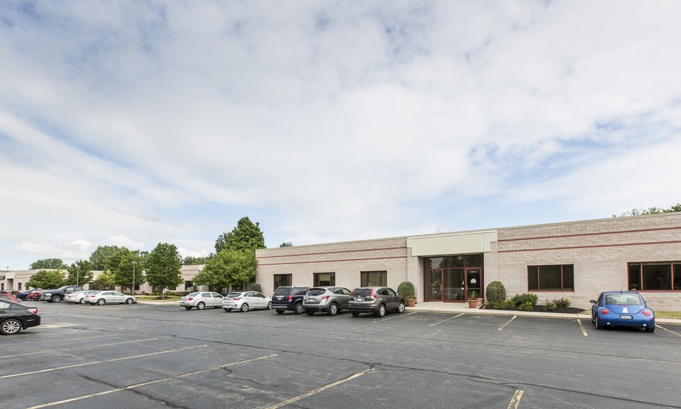 4950 Genesee St, Cheektowaga, NY à louer - Photo de l’immeuble – Image 3 sur 6