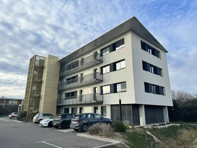 Plus de détails pour Bureau à vendre