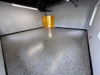 Plus de détails pour 250 Turnpike Rd, Southborough, MA - Industriel/Logistique à louer