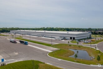 42000 Ecorse Rd, Van Buren Township, MI - VUE AÉRIENNE  vue de carte - Image1