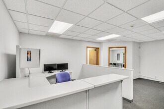 5455 W Grand Ave, Gurnee, IL à louer Photo intérieure– Image 2 sur 13