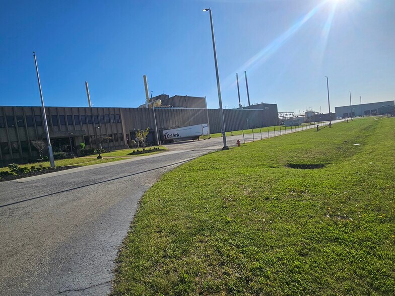 2221 E State Highway 198, Osceola, AR à vendre - Photo de l’immeuble – Image 3 sur 11