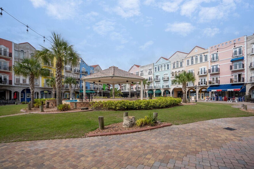 101 Palm Harbor Pky, Palm Coast, FL à louer - Photo de l’immeuble – Image 3 sur 10