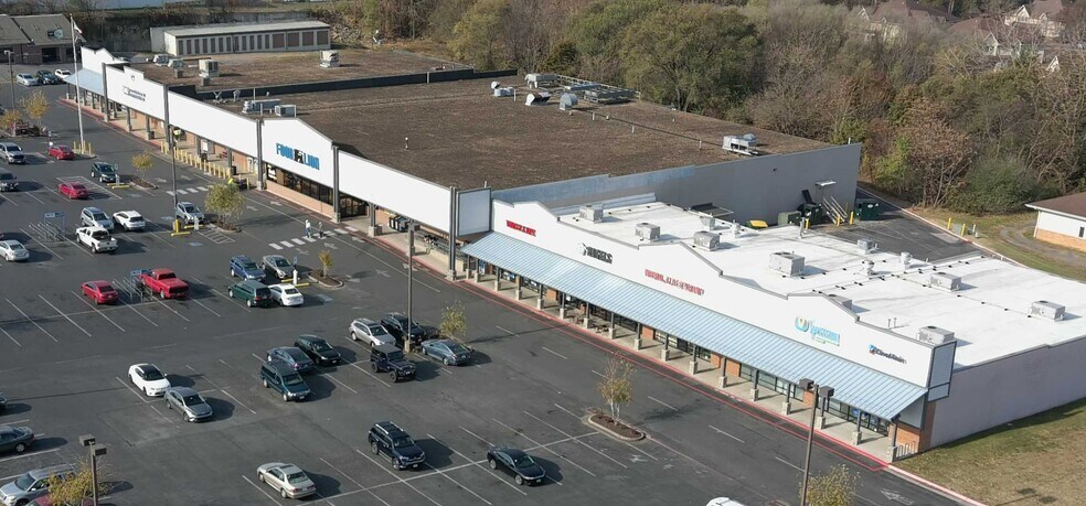 1721-1765 S High St, Harrisonburg, VA à vendre - Photo de l’immeuble – Image 1 sur 4