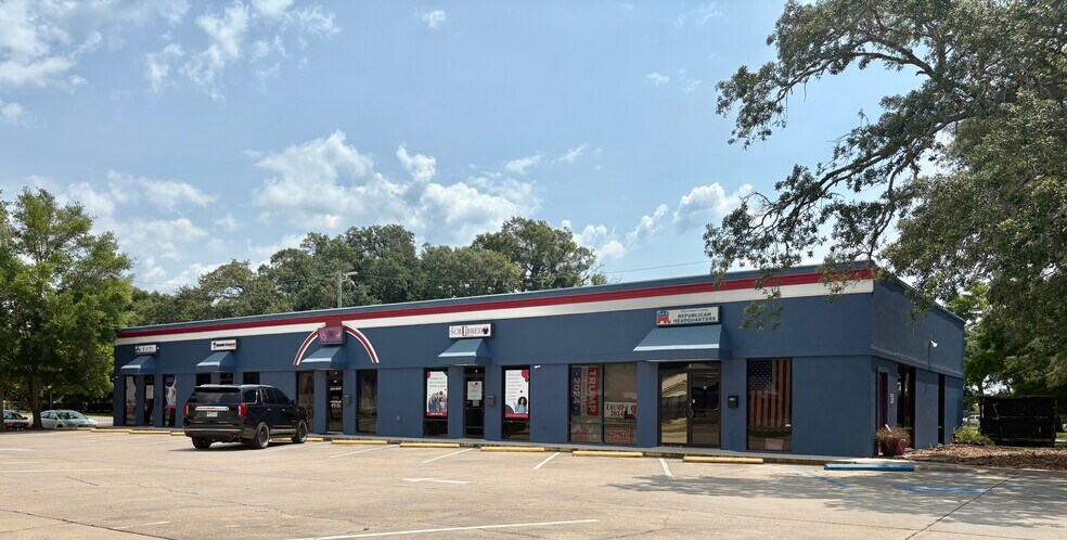 204 Courthouse Rd, Gulfport, MS à vendre - Photo de l’immeuble – Image 1 sur 14