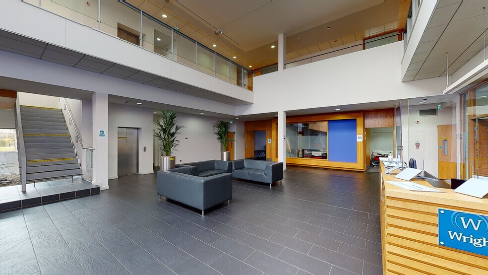 1 Lonmay Rd, Glasgow à louer - Numérisation 3D Matterport – Image 2 sur 28