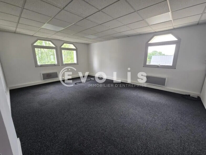 Bureau dans Orsay à vendre - Photo de l’immeuble – Image 3 sur 8