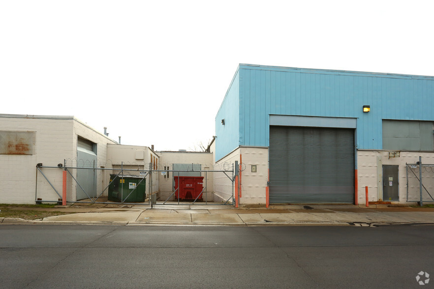 19197 Sherwood St, Detroit, MI à louer - Photo de l’immeuble – Image 3 sur 4