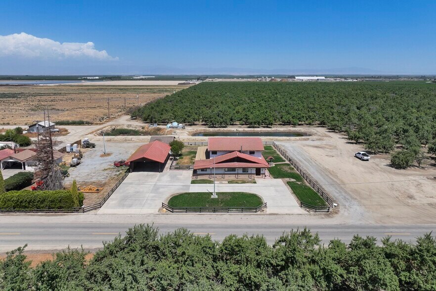 12606 Stradley Ave, McFarland, CA à vendre - Photo principale – Image 1 sur 7