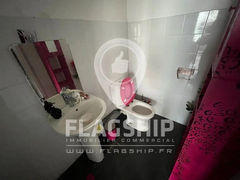 Local commercial dans Paris à louer - Photo intérieure – Image 3 sur 5