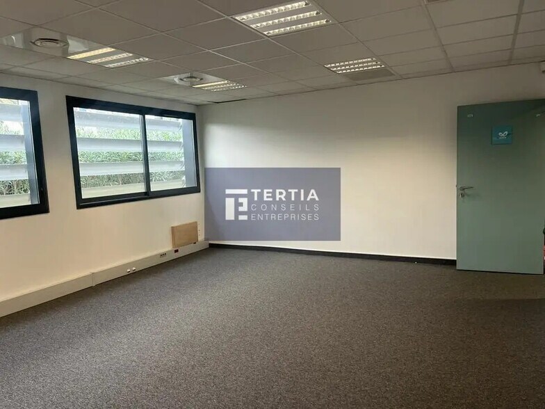 Bureau dans Montpellier à louer - Photo de l’immeuble – Image 3 sur 7