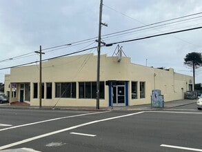 400 Harris St, Eureka, CA à louer Photo de l’immeuble– Image 1 sur 6