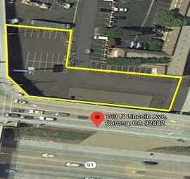 103 N Lincoln Ave, Corona, CA à louer Photo principale– Image 1 sur 3