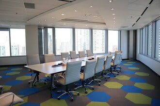 5000 Yonge St, Toronto, ON à louer Photo intérieure– Image 2 sur 9