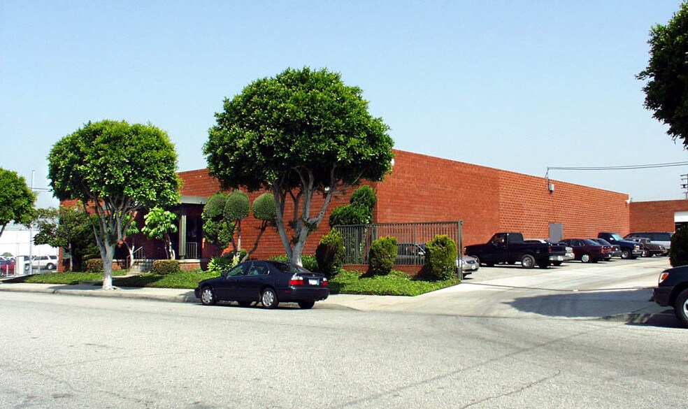1649-1653 W 132nd St, Gardena, CA à louer - Photo de l’immeuble – Image 3 sur 4