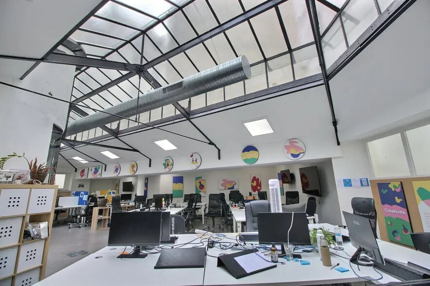 27 Rue De Citeaux, Paris à louer - Photo intérieure – Image 1 sur 11