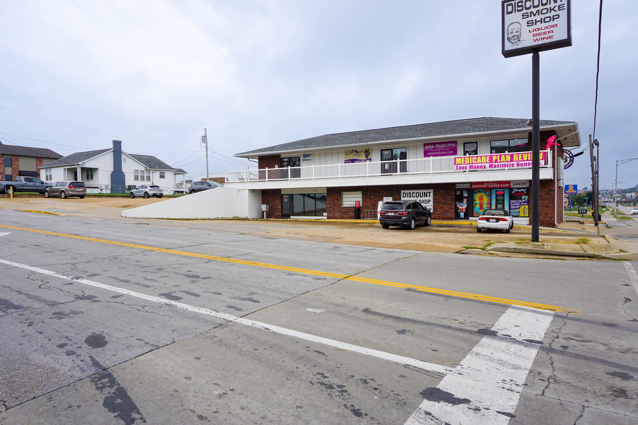 704 N Bishop Ave, Rolla, MO à louer Photo de l’immeuble– Image 1 sur 3