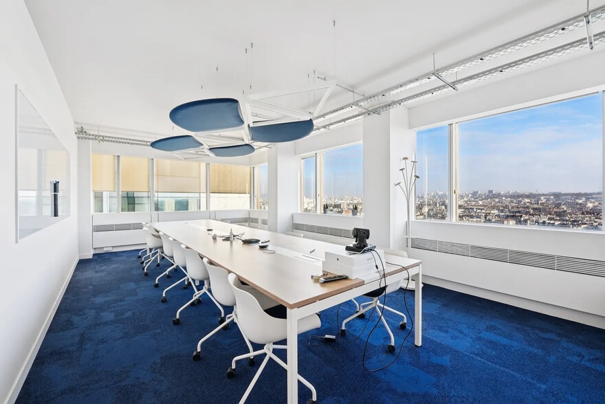 207 Rue De Bercy, Paris à louer - Photo de l’immeuble – Image 1 sur 14