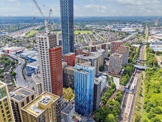 Plus de détails pour 142-154 Victoria Rd, Londres - Local commercial à vendre