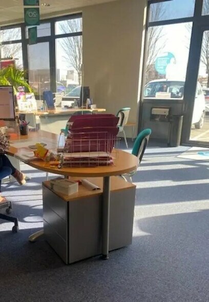Bureau dans Villefranche-sur-Saône à louer - Photo de l’immeuble – Image 2 sur 4