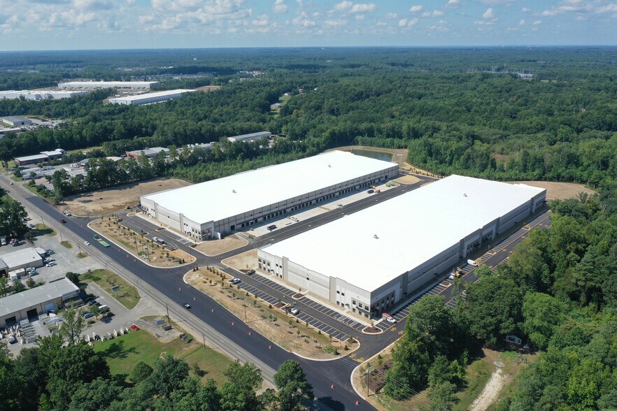11129 Washington Hwy, Glen Allen, VA à louer - Photo de l’immeuble – Image 3 sur 8