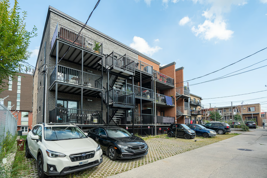 8156 Rue De Bordeaux, Montréal, QC à vendre - Photo de l’immeuble – Image 2 sur 6