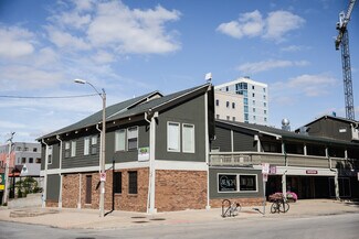 Plus de détails pour 502 E John St, Champaign, IL - Local commercial à louer