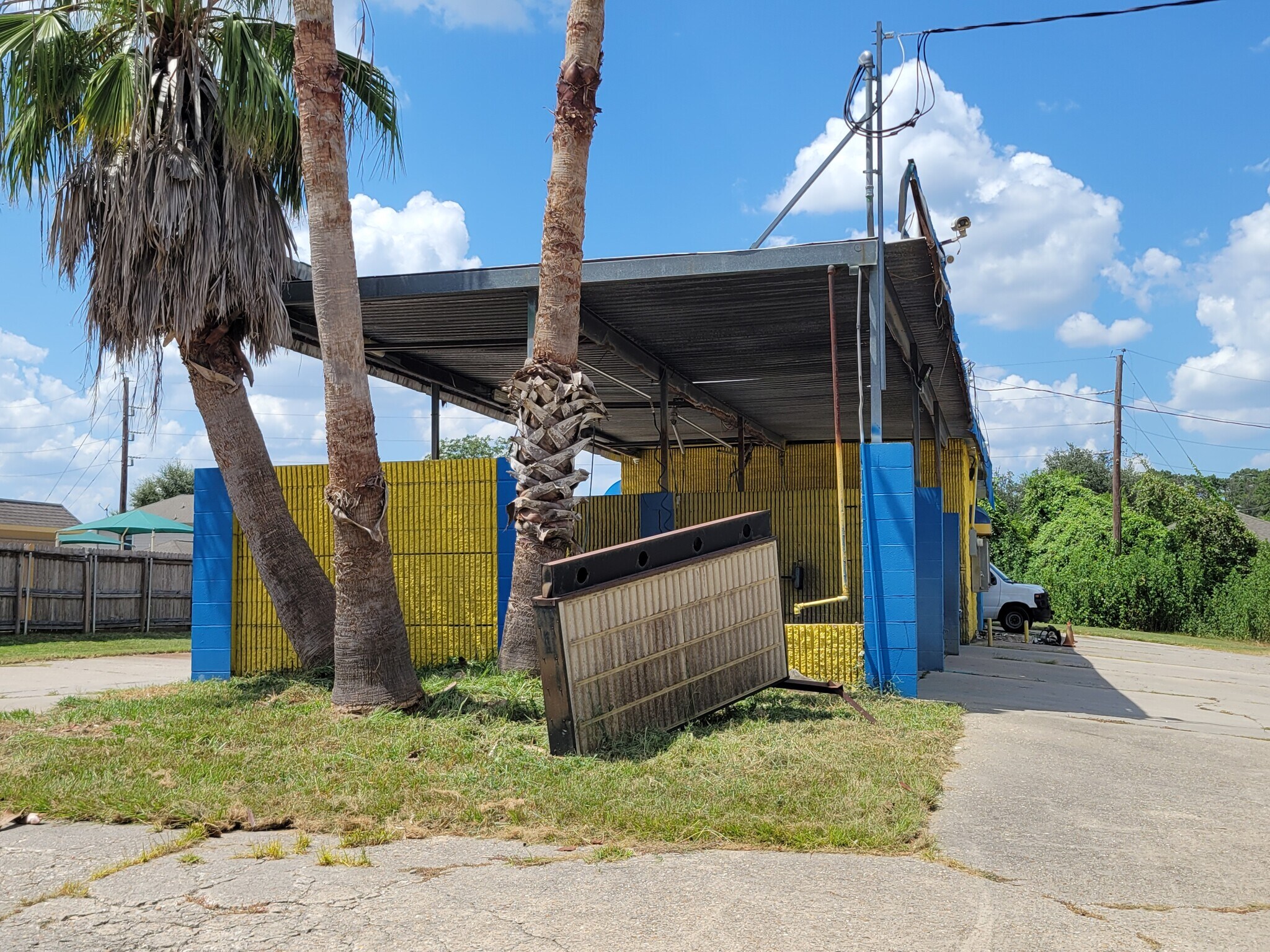 5031 Treaschwig Rd, Spring, TX à vendre Photo de l’immeuble– Image 1 sur 10