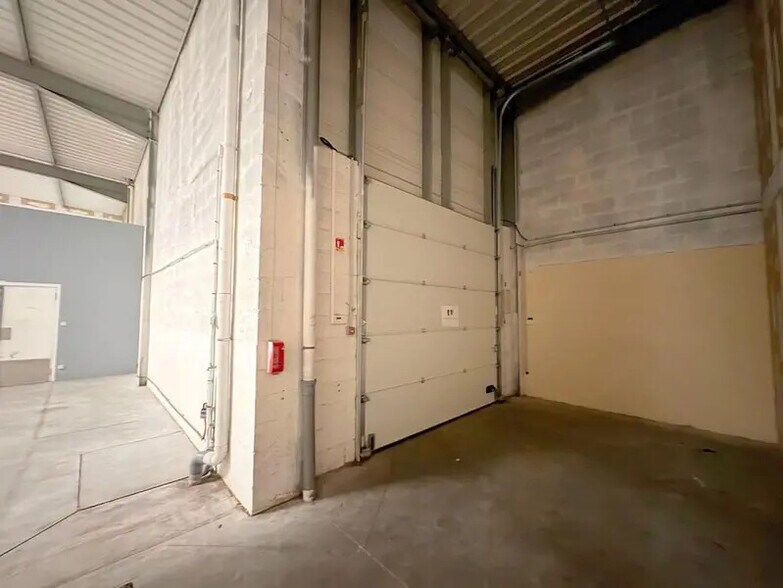 Industriel/Logistique dans Argenteuil à louer - Photo intérieure – Image 3 sur 10