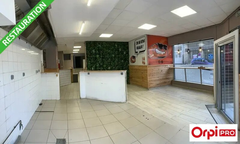 Local commercial dans Saint-Brieuc à louer Photo intérieure– Image 1 sur 15