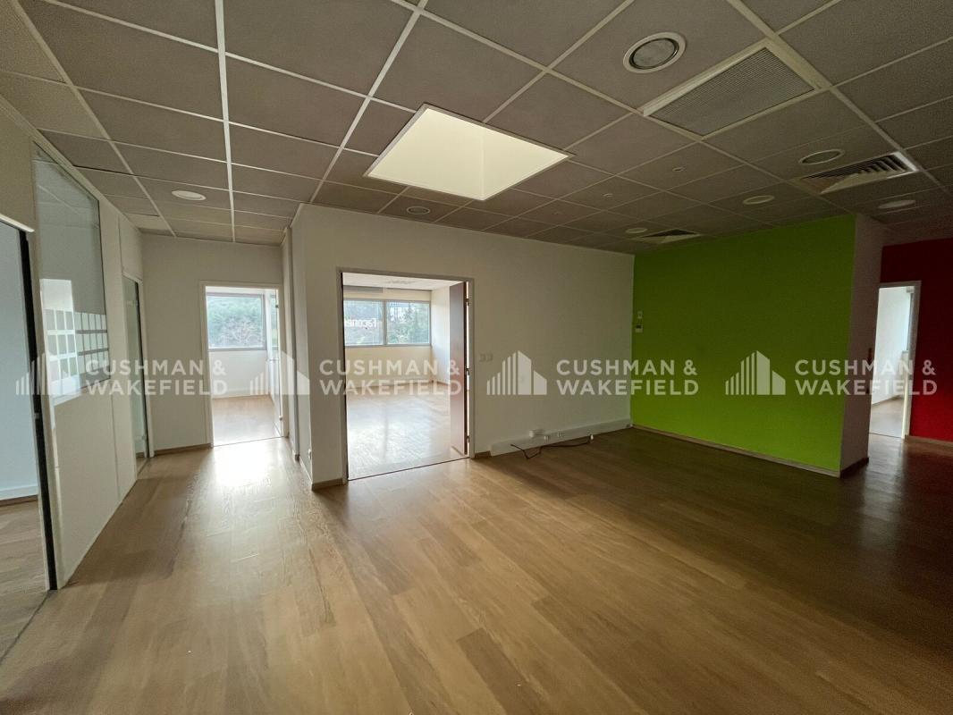 165 Avenue Du Marin Blanc, Aubagne à louer Photo intérieure– Image 1 sur 8