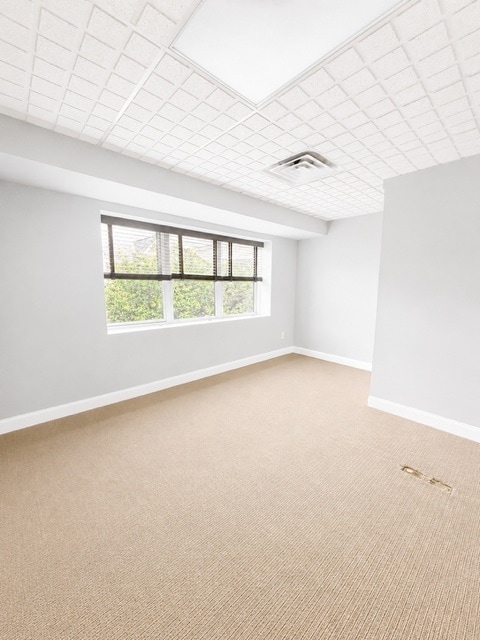 490 Schooleys Mountain Rd, Hackettstown, NJ 07840 - Lot 9 - - Photo intérieure - Image 1 of 9