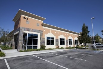 1845 W Redlands Blvd, Redlands, CA à vendre - Photo de l’immeuble – Image 2 sur 20