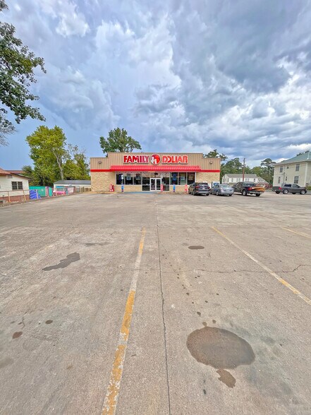 404 E Page Ave, Malvern, AR à louer - Photo de l’immeuble – Image 2 sur 2