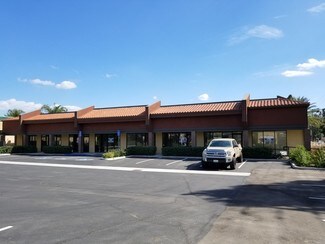 Plus de détails pour 17350-17380 Norwalk Blvd, Cerritos, CA - Local commercial à louer