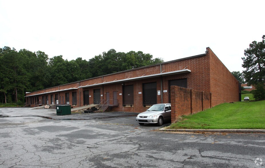 3198-3212 Oakcliff Industrial St, Atlanta, GA à louer - Photo de l’immeuble – Image 2 sur 2