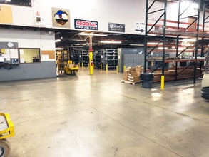 967 Watertower Ln, West Carrollton, OH à vendre Photo intérieure– Image 1 sur 4