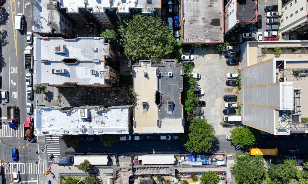 378-380 E 139th St, Bronx, NY à vendre - Photo de l’immeuble – Image 3 sur 5