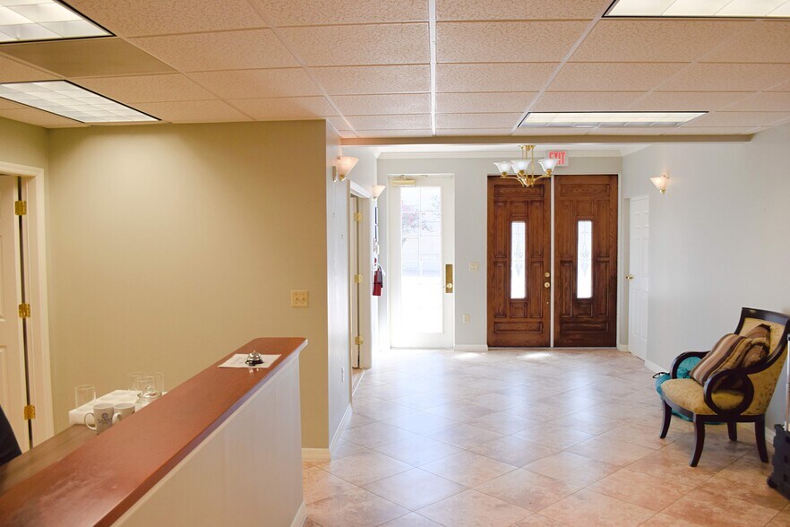 2707 W Fairbanks Ave, Winter Park, FL à louer - Photo de l’immeuble – Image 2 sur 8