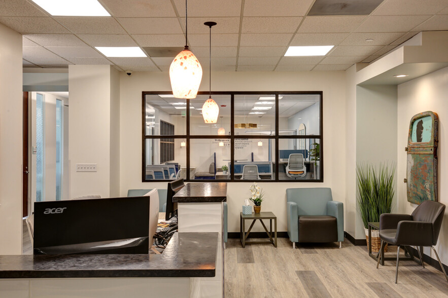 501 S Cherry St, Denver, CO à louer - Photo intérieure – Image 2 sur 39