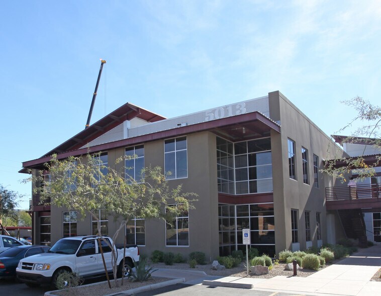 5013 E Washington St, Phoenix, AZ à vendre - Photo de l’immeuble – Image 2 sur 16